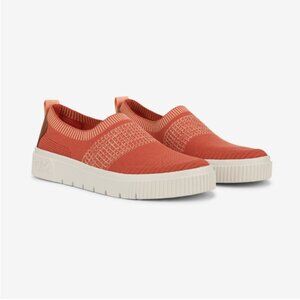 NEW RYKA Vista Slip On Sneakers for women in orange 7253j2